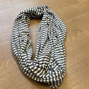 Marine Layer scarf
